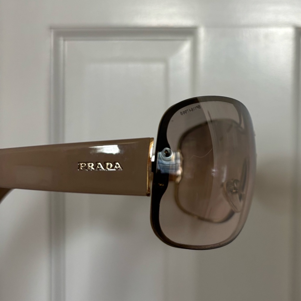 Vintage Prada sunglasses - Picture 2 of 6